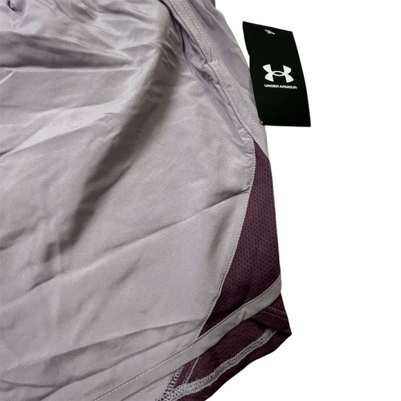 Under Armour Women's Fly By 2.0 Running Shorts Purple Size L - Picture 6 of 9